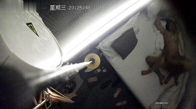 最新流出酒店安防摄像头偷拍两对打工情侣开房啪啪床头干到床尾